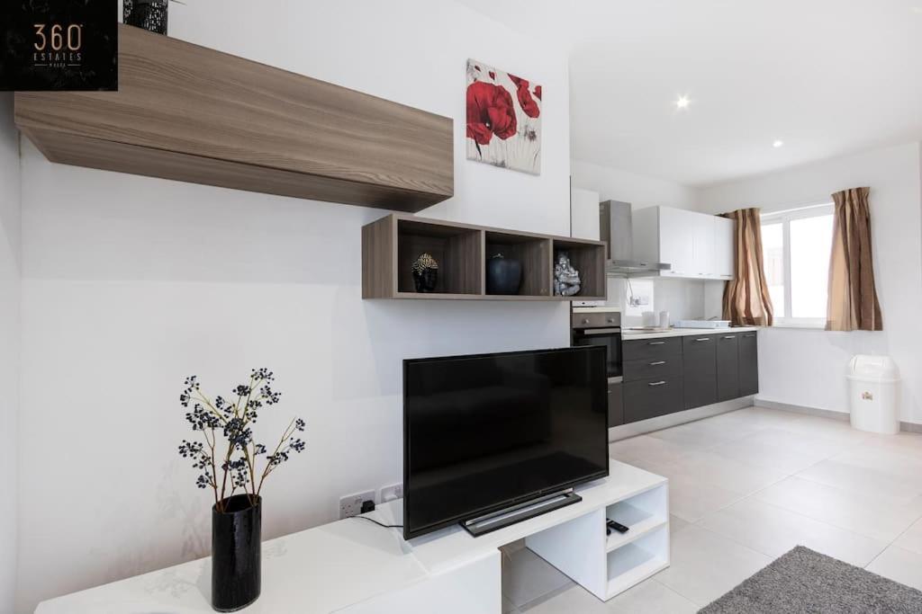 Spacious, Beautiful Central Penthouse With Bbq By 360 Estates Pietà 외부 사진