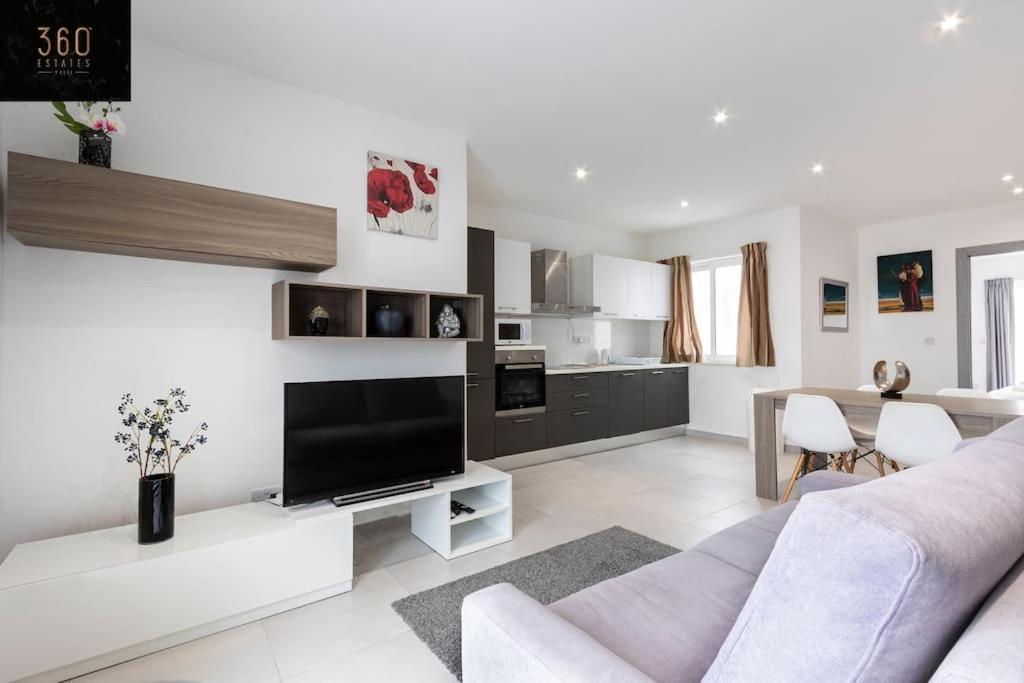 Spacious, Beautiful Central Penthouse With Bbq By 360 Estates Pietà 외부 사진