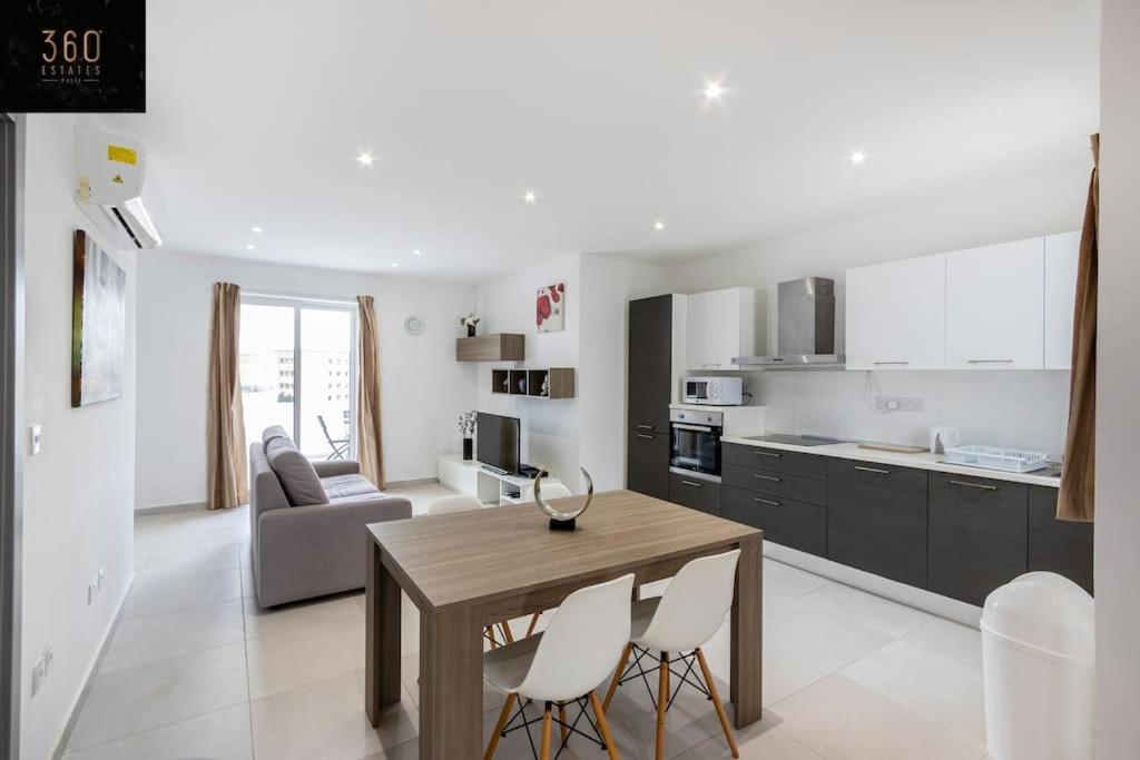 Spacious, Beautiful Central Penthouse With Bbq By 360 Estates Pietà 외부 사진